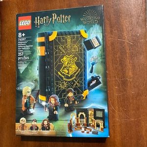 Lego Harry Potter 76397 Defense Against the Dark Arts Class